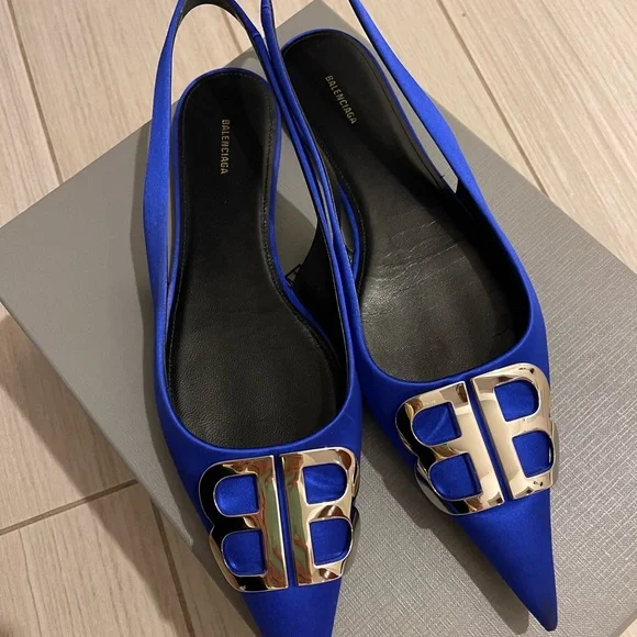 - Balenciaga Slings - Picture 3 of 7